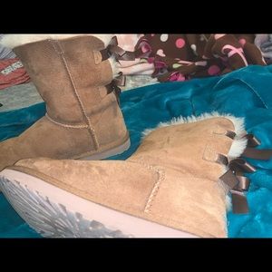 Ugg Bailey Bow